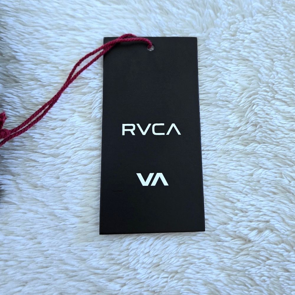 RVCA🏄♂️ "Floral Park" Vintage Dye Slim Fit Graphic Tee👕 - NWT - Picture 6 of 16